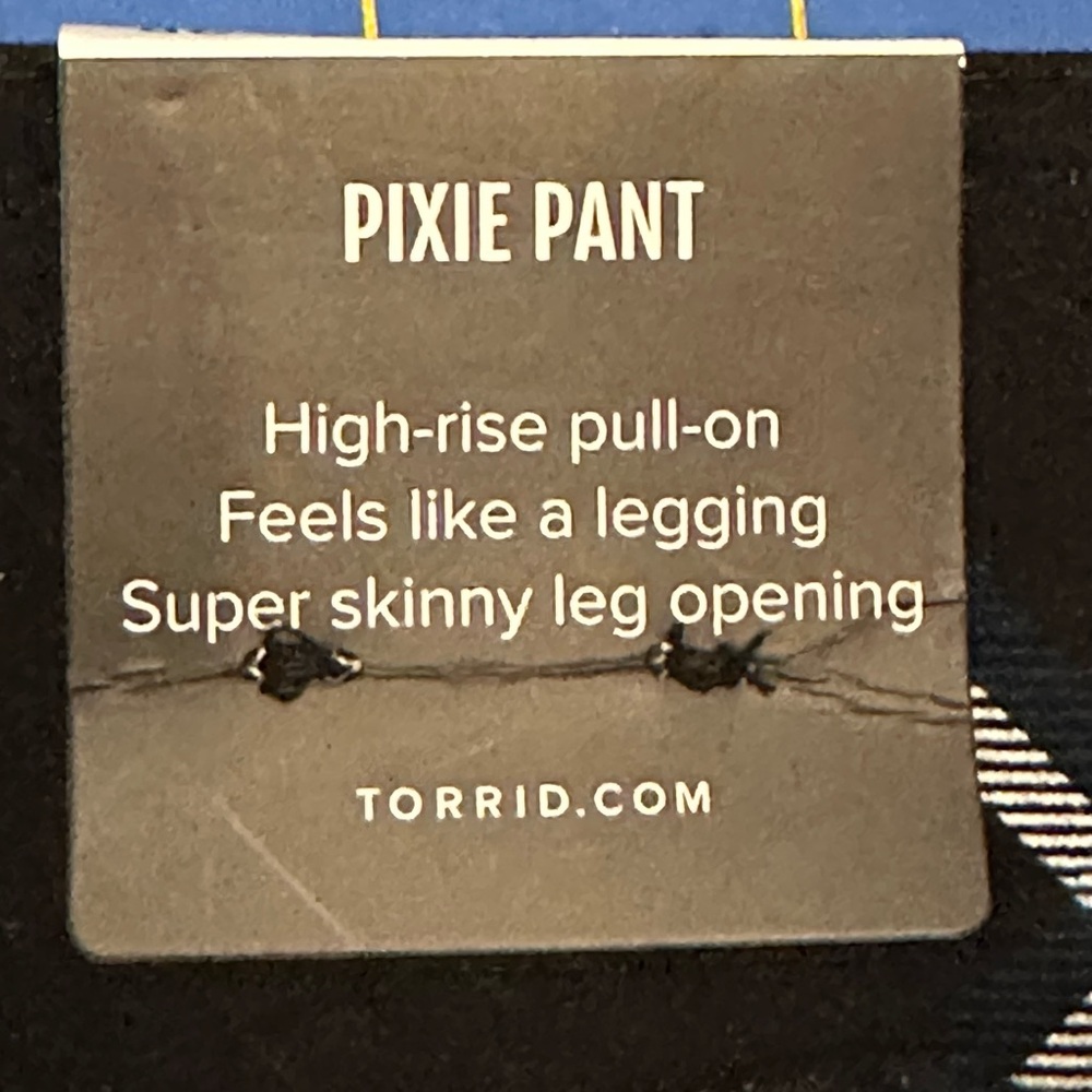 Torrid Pixie Luxe Ponte Knit Pixie Pull On Pant S… - image 4